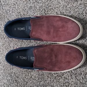 Tom's Baja Slip Ons - Suede Burgundy/Navy